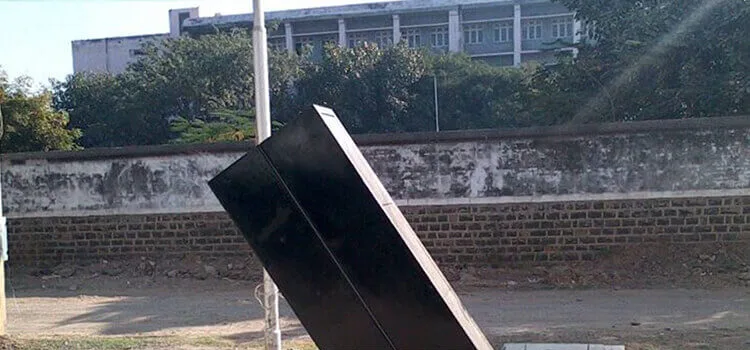 Auto rake screen installed in a channel